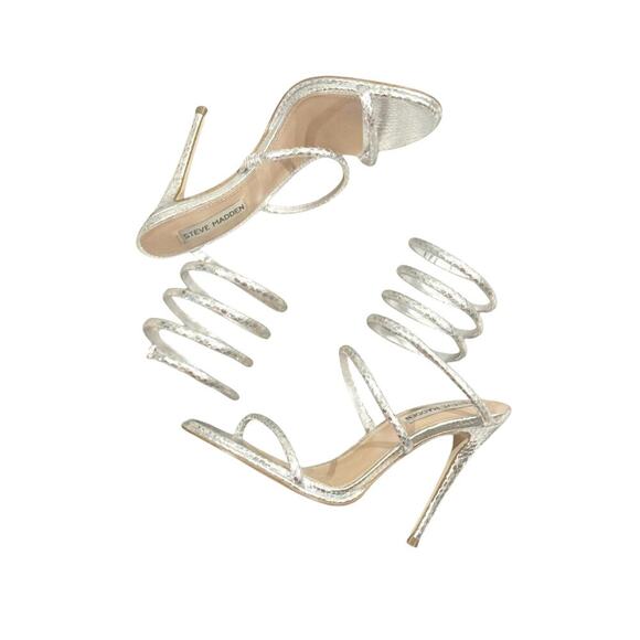 Steve Madden EXOTICA Strappy Sandal Silver Size 6 NWOT - Picture 5 of 9